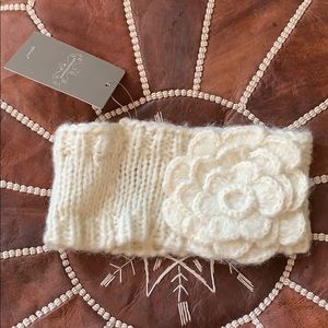 NWT Anthropologie Knit Flower Ear Warmer